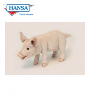 Piglet Standing (6290)