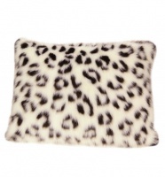 Snow Leopard Pillow 30