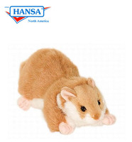 Hamster, Crouching (3738)